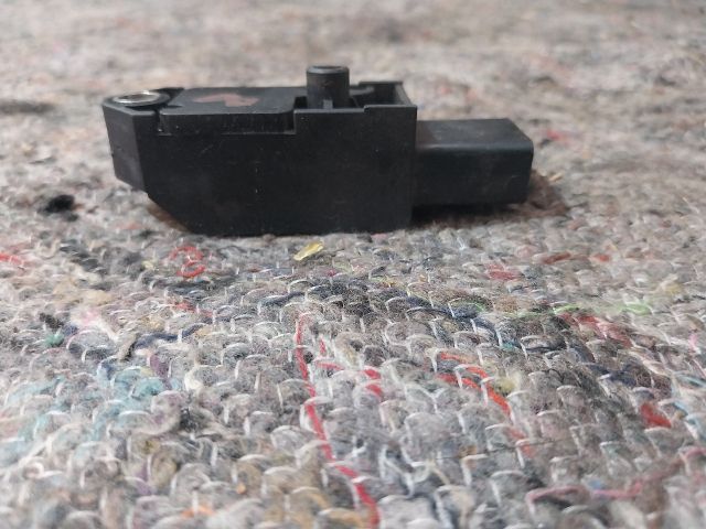 bontott VW PASSAT B8 Kipufogó Nyomásérzékelő