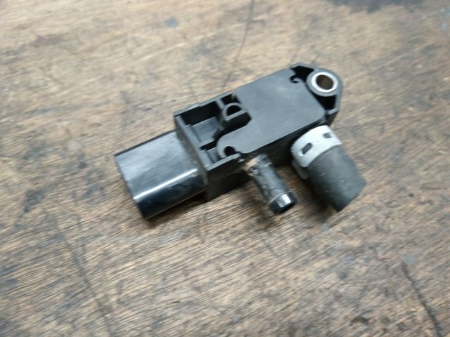 bontott VW PASSAT B8 Kipufogó Nyomásérzékelő