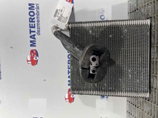 bontott VW PASSAT B8 Klímahűtő Radiátor