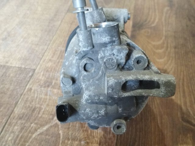 bontott VW PASSAT B8 Klímakompresszor