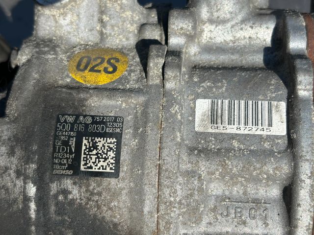 bontott VW PASSAT B8 Klímakompresszor