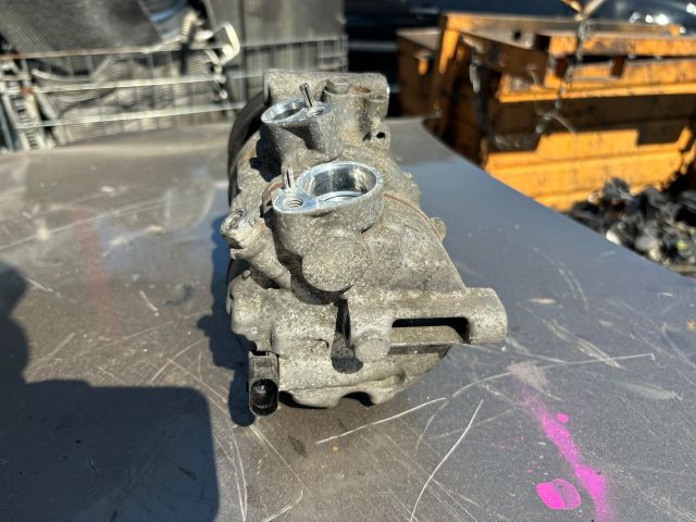 bontott VW PASSAT B8 Klímakompresszor