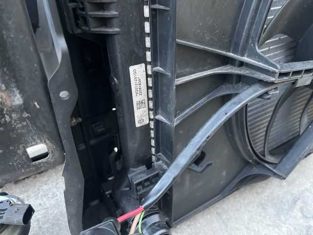 bontott VW PASSAT B8 Komplett Homlokfal (Részeivel)