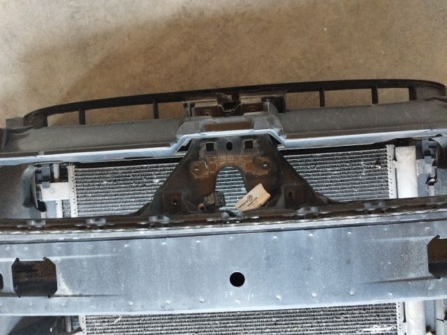 bontott VW PASSAT B8 Komplett Homlokfal (Részeivel)