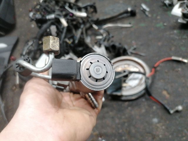 bontott VW PASSAT B8 Közösnyomócső