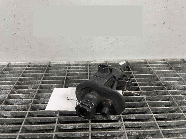 bontott VW PASSAT B8 Kuplung Munkahenger