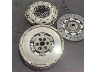 bontott VW PASSAT B8 Kuplung Szett (Szerkezet, Tárcsa)