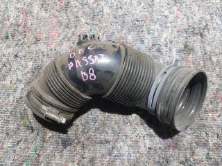 bontott VW PASSAT B8 Légbeömlő Cső