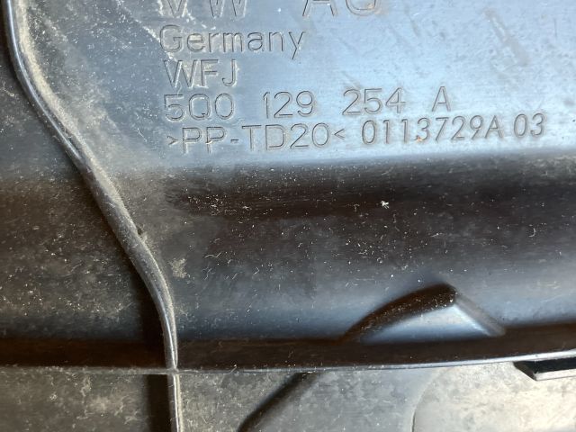 bontott VW PASSAT B8 Légbeömlő Cső