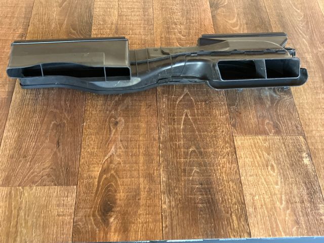 bontott VW PASSAT B8 Légbeömlő Cső