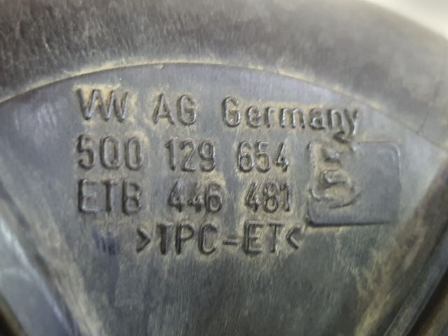 bontott VW PASSAT B8 Légbeömlő Cső