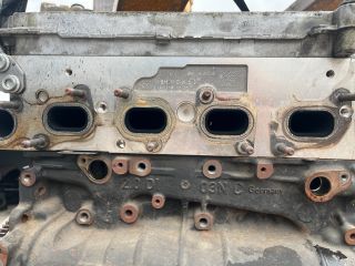 bontott VW PASSAT B8 Motor (Fűzött blokk hengerfejjel)