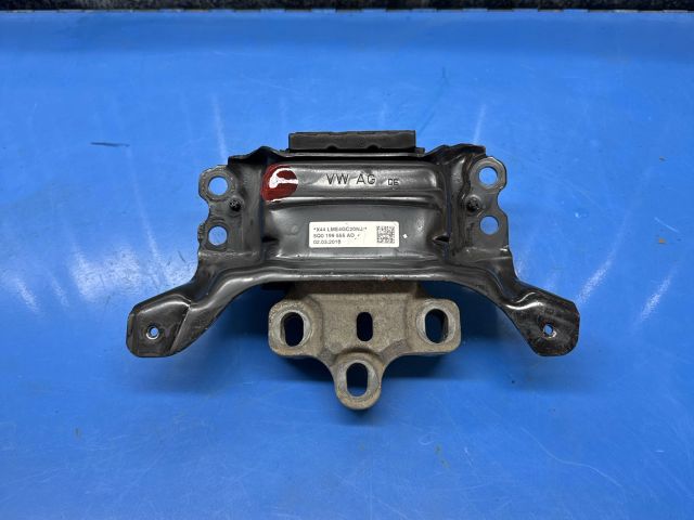 bontott VW PASSAT B8 Motor Tartó Bak Bal