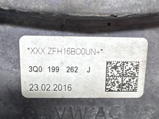 bontott VW PASSAT B8 Motor Tartó Bak Jobb