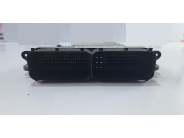 bontott VW PASSAT B8 Motorvezérlő