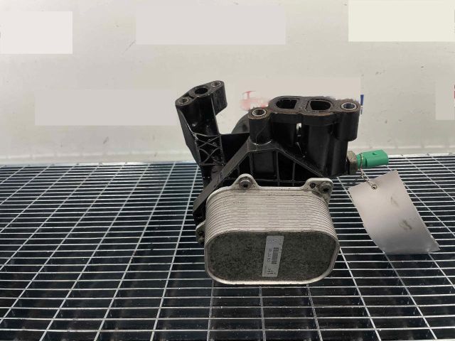 bontott VW PASSAT B8 Olajszűrő Ház