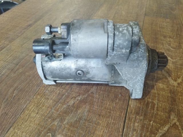 bontott VW PASSAT B8 Önindító