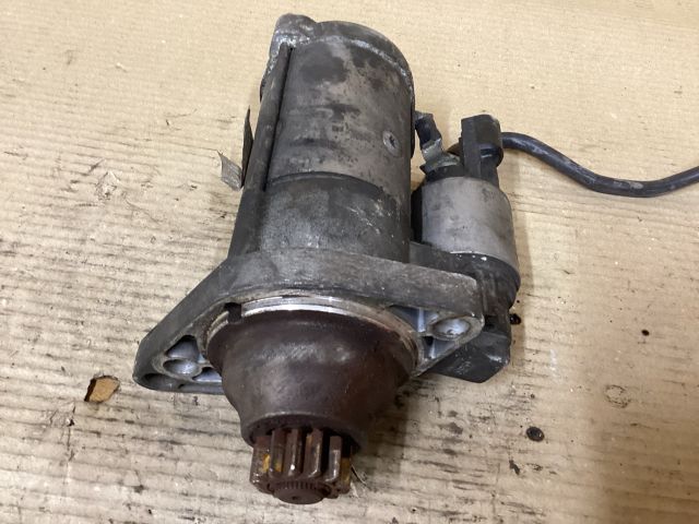 bontott VW PASSAT B8 Önindító