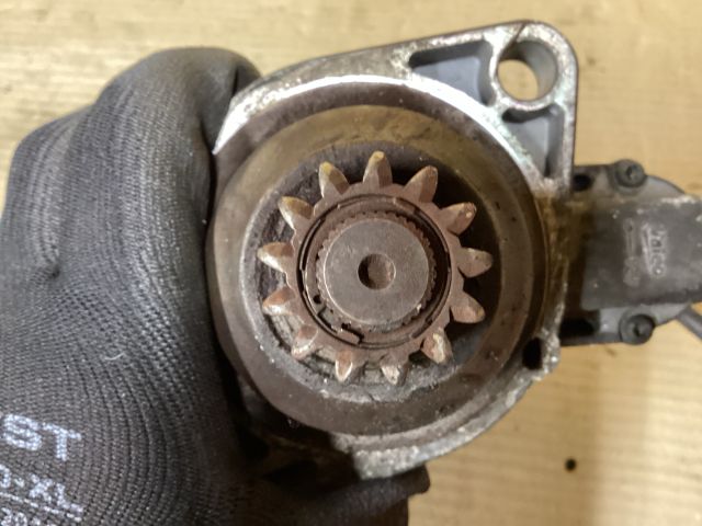 bontott VW PASSAT B8 Önindító