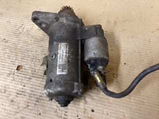 bontott VW PASSAT B8 Önindító