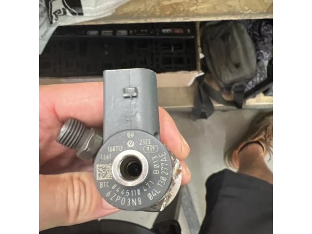 bontott VW PASSAT B8 Porlasztó (1 db)