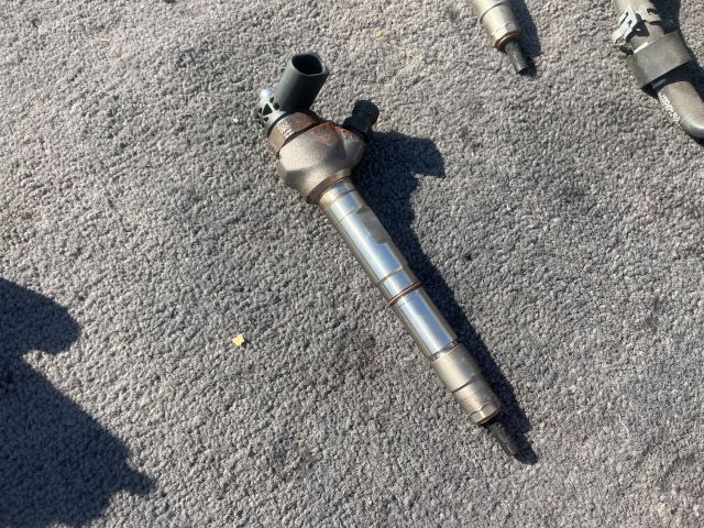 bontott VW PASSAT B8 Porlasztó (1 db)