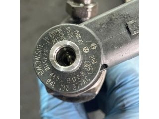 bontott VW PASSAT B8 Porlasztó (1 db)