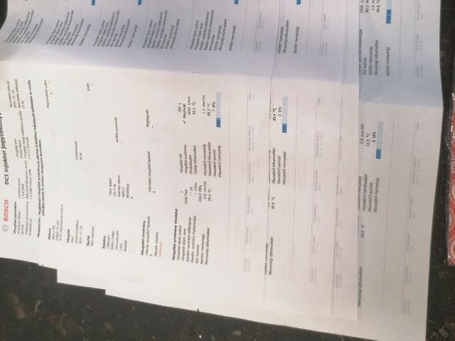 bontott VW PASSAT B8 Porlasztó Sor / Híd