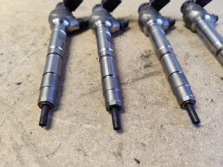 bontott VW PASSAT B8 Porlasztó Sor / Híd