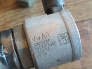 bontott VW PASSAT B8 Porlasztó Sor / Híd