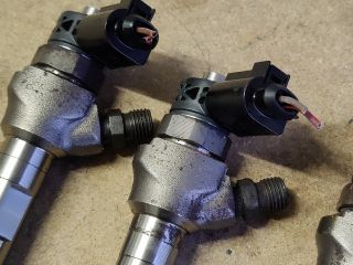 bontott VW PASSAT B8 Porlasztó Sor / Híd