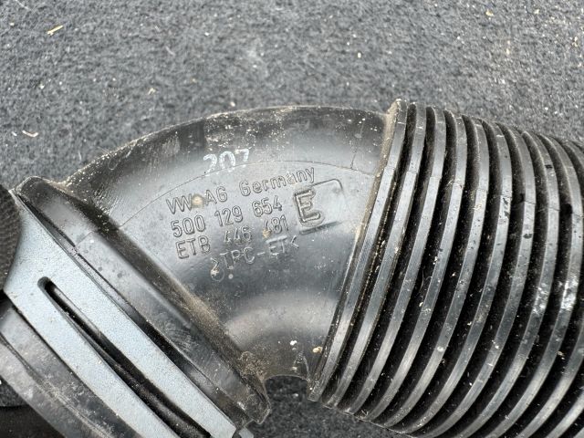 bontott VW PASSAT B8 Turbó Vízcső (Bemenő)