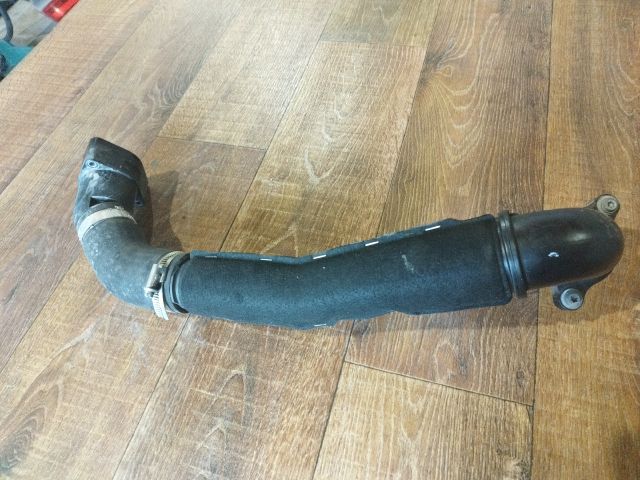 bontott VW PASSAT B8 Turbócső