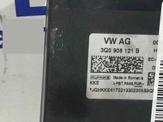 bontott VW PASSAT B8 Üzemanyag Szivattyú Relé