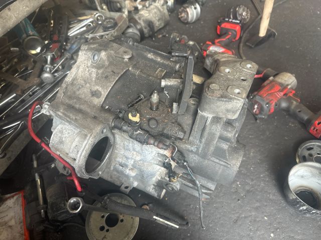 bontott VW PASSAT B8 Váltó (Mechanikus)