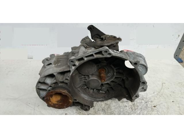 bontott VW PASSAT B8 Váltó (Mechanikus)