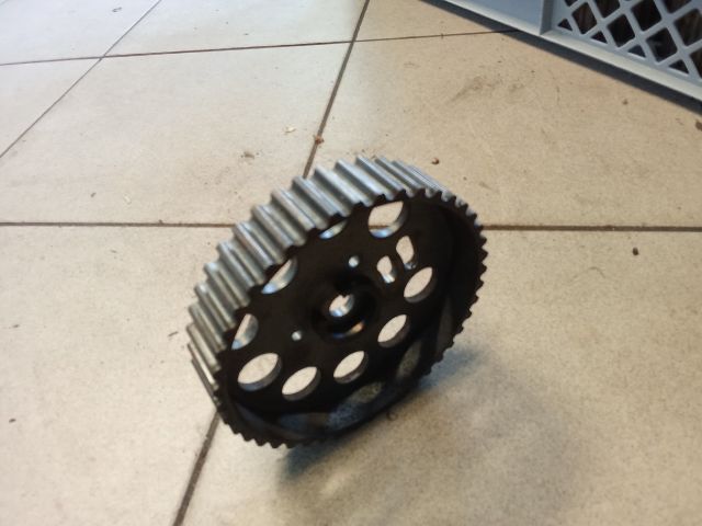 bontott VW PASSAT B8 Vezérműkerék