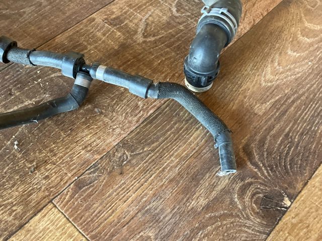 bontott VW PASSAT B8 Vízcső