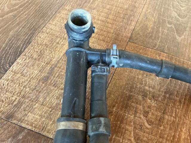 bontott VW PASSAT B8 Vízcső