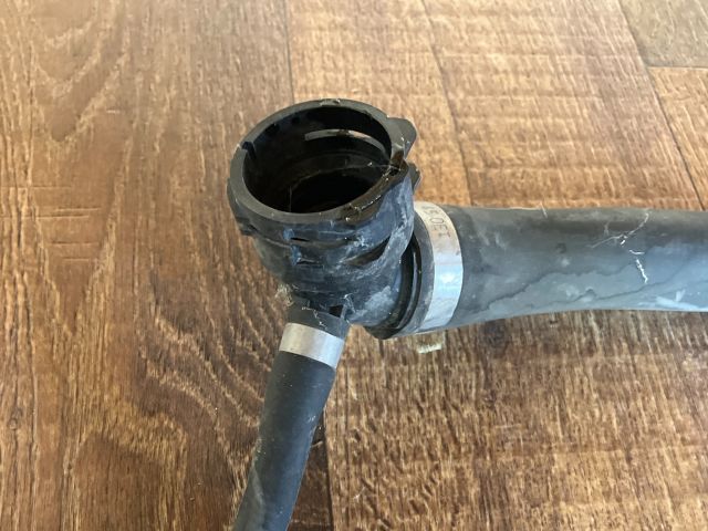 bontott VW PASSAT B8 Vízcső