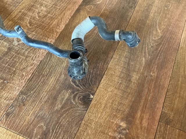 bontott VW PASSAT B8 Vízcső