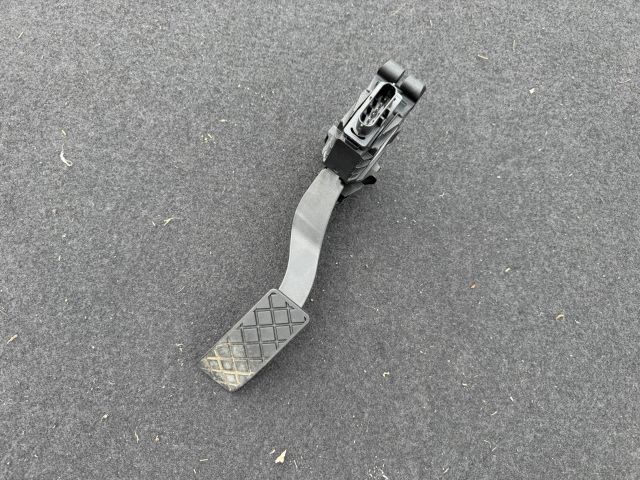 bontott VW PASSAT B8 Gázpedál (Elektromos)