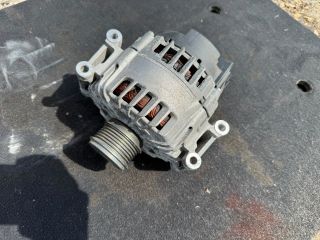 bontott VW PASSAT B8 Generátor