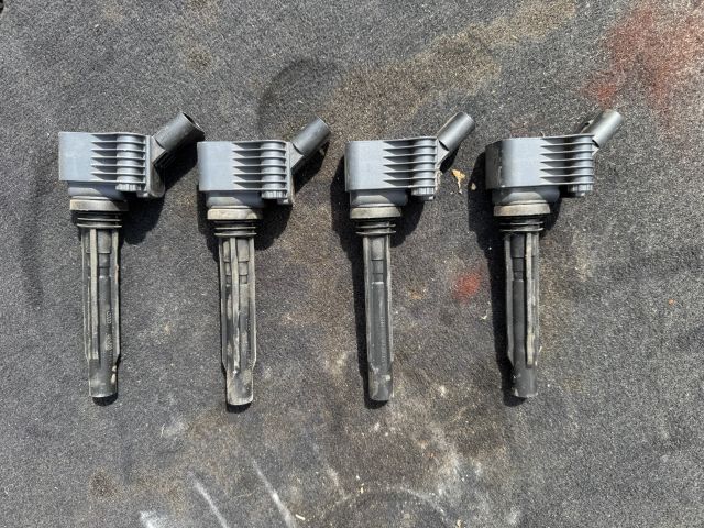 bontott VW PASSAT B8 Gyújtótrafó Szett