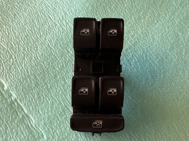 bontott VW PASSAT B8 Ablakemelő Kapcsoló Négyes / Kettes