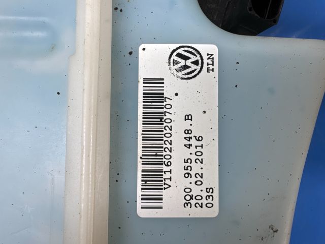 bontott VW PASSAT B8 Ablakmosó Tartály