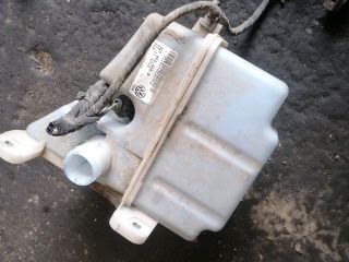 bontott VW PASSAT B8 Ablakmosó Tartály