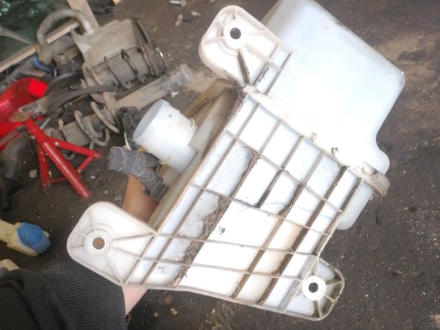 bontott VW PASSAT B8 Ablakmosó Tartály