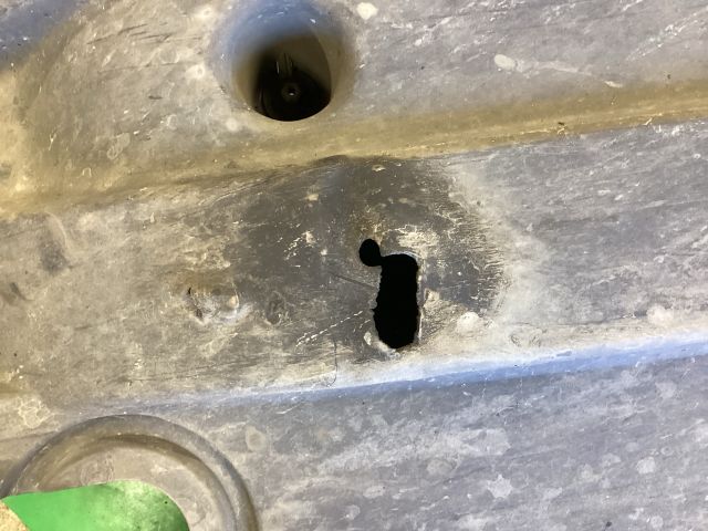 bontott VW PASSAT B8 Alsó Padlólemez Burkolat