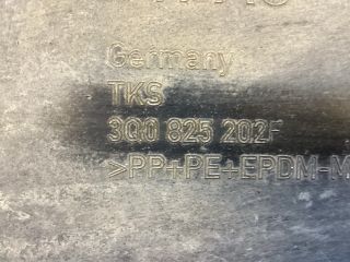 bontott VW PASSAT B8 Alsó Padlólemez Burkolat